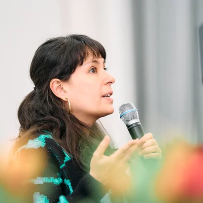 MA Izabel Barros